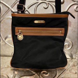 Michael Kors nylon and leather crossbody/Shoulder bag